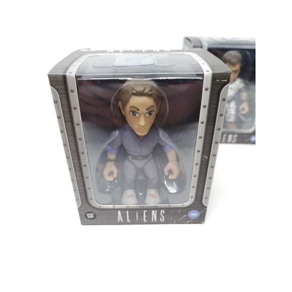 Aliens Movie Figures 3.2 inch Loyal Subjects Blue Alien Bishop Hudson Lot of 3 - Picture 4 of 7